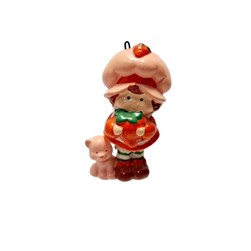 RARE vintage 80's Strawberry shortcake ceramic ornament